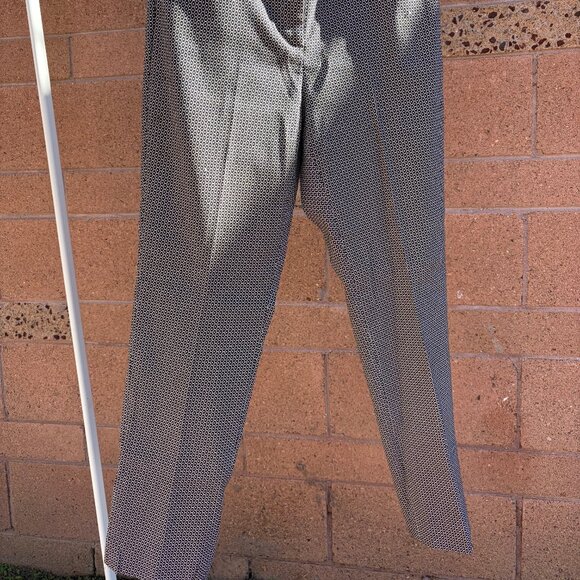 WHBM Professional Straight-Leg Pants – Women’s 8 - Picture 7 of 8